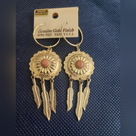 NWT Genuine Gold Filled Genuine Goldstone Dangly Earrings - Picture 2 of 4